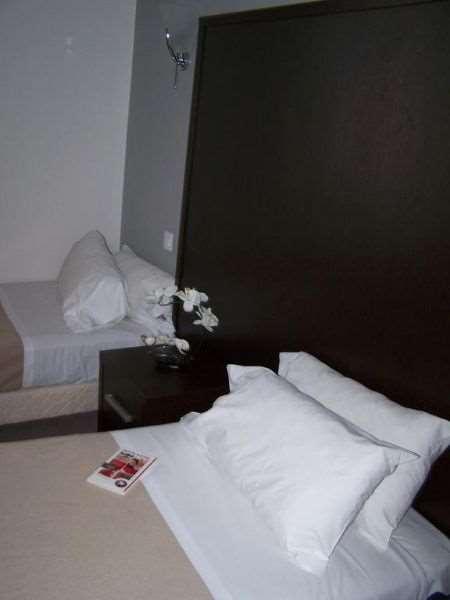 Brit Hotel Confort Auclair Guéret Camera foto