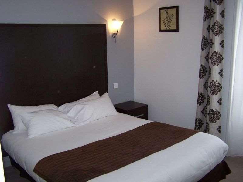 Brit Hotel Confort Auclair Guéret Camera foto