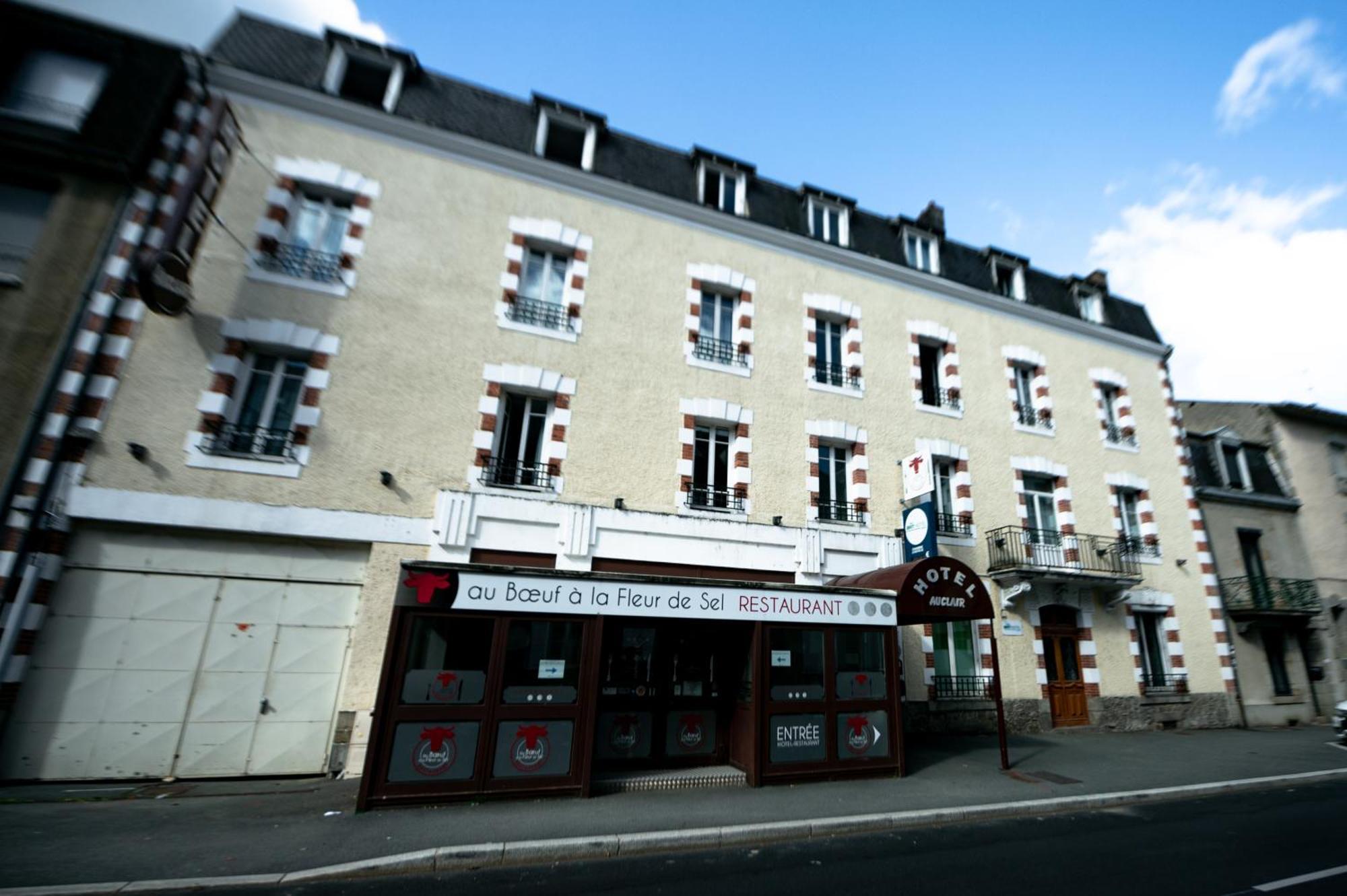 Brit Hotel Confort Auclair Guéret Esterno foto