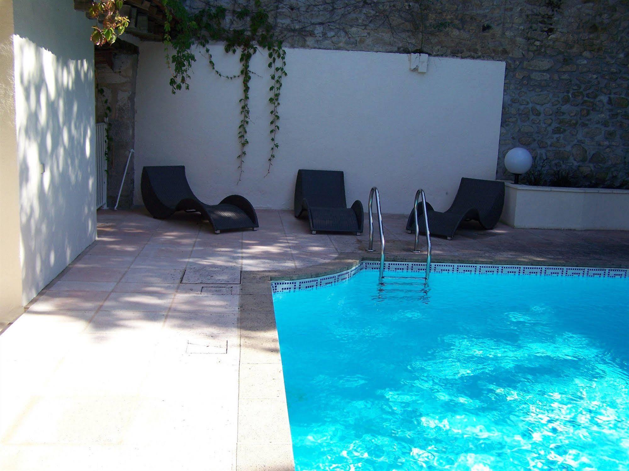 Brit Hotel Confort Auclair Guéret Esterno foto